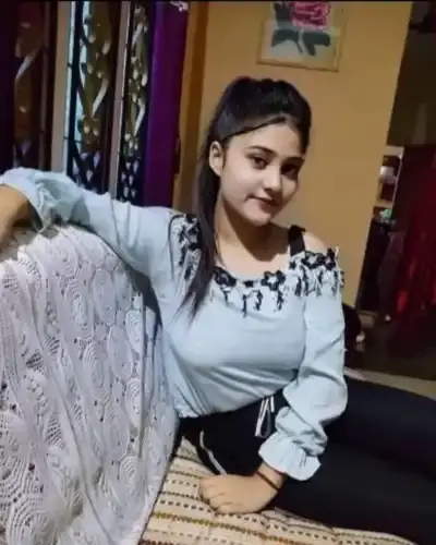 Call Girls Service in Moreh